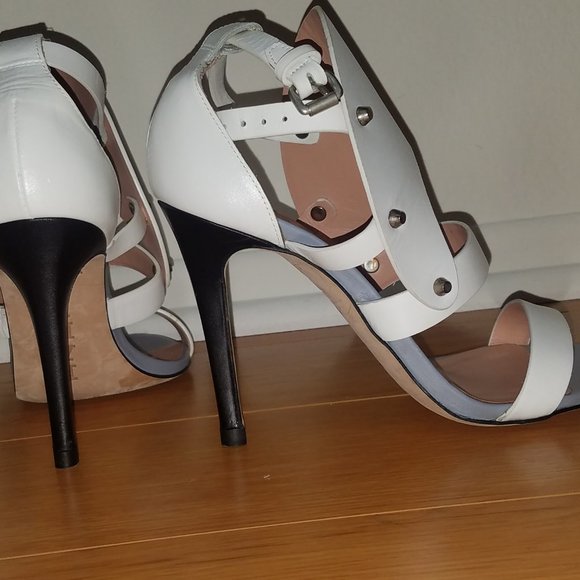 L.A.M.B. Gareth Sandal White/Gray Womens Size 8 - Picture 6 of 14